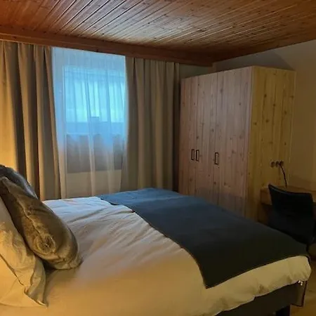 Haus Gerrie Luxe
